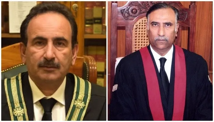 جسٹس سرفراز ڈوگر(دائیں) اور جسٹس محمد آصف(بائیں) موجود ہیں، فوٹو: فائل