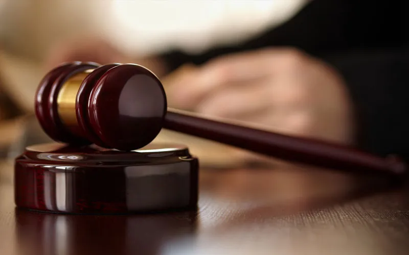 gavel